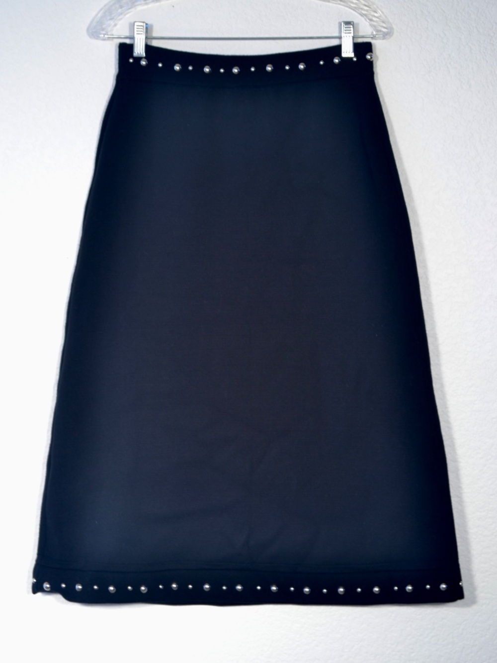 NWT ELIE TAHARI STUDDED KNIT MIDI SKIRT, MEDIUM - Picture 4 of 10